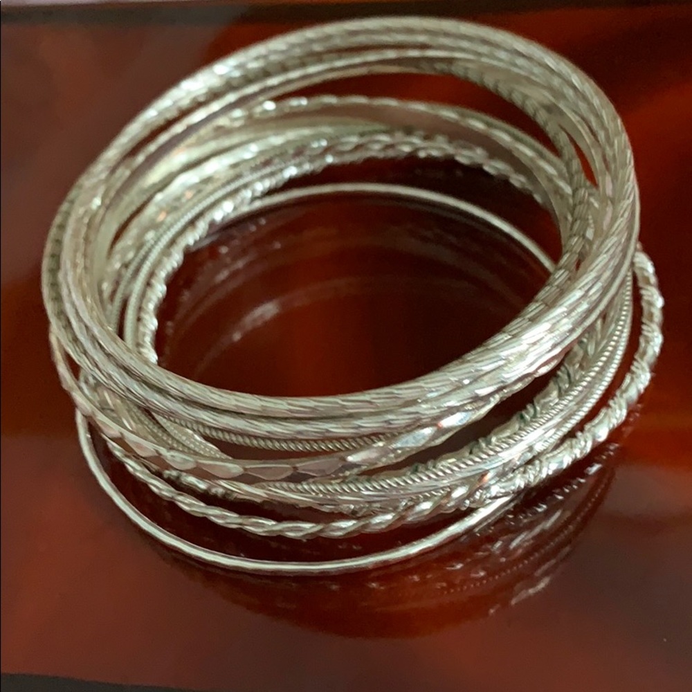 4 set bangles — silver